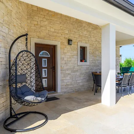 Sa-ra By Briskva Brtonigla