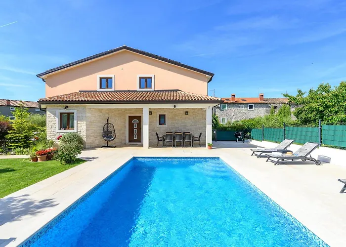 Villa Sa-ra By Briskva Brtonigla