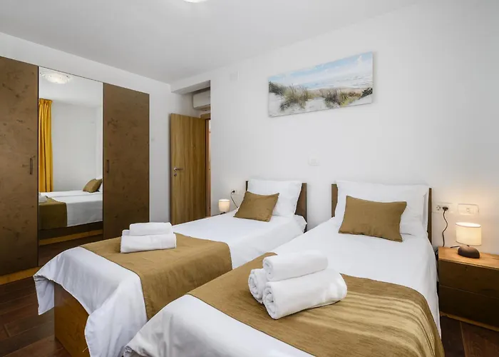 Sa-ra By Briskva Brtonigla