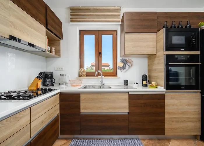 Sa-ra By Briskva Villa *