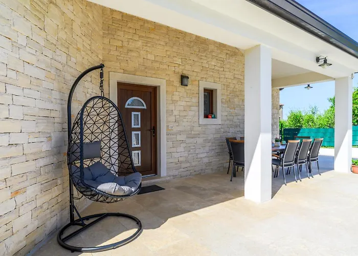 Sa-ra By Briskva Brtonigla